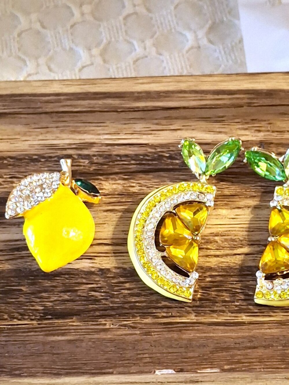 Lemon Brooch Lapel Pin & Lemon Slice Rhinestone Stud Earrings Fruit Jewelry NWOT